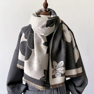 Elegant floral print winter scarf with tassels for women, warm pashmina shawl wrap
