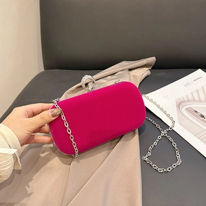 Pochette De Soirée En Velours Fermoir Anneau Strass Chaîne Métal Fête Mariage Sac Bandoulière Élégant Mode Femmes