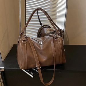 Sac Boston pour Femmes en Cuir PU à l'Huile Grande Capacité Sac à Bandoulière Plissé Rétro Sangle Réglable Sac à Main Mode