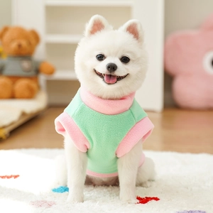 Pull en polaire pour chat et petit chien rose et vert menthe avec attache laisse
