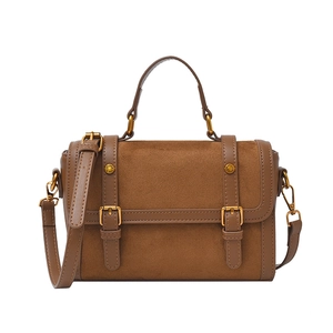 Sac Boston vintage marron en mélange daim et cuir avec boucles dorées et bandoulière