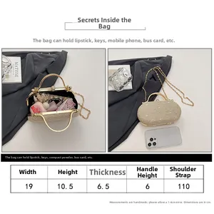 Tabella taglie dettagliata per pochette da sera con larghezza di 19 cm e manico