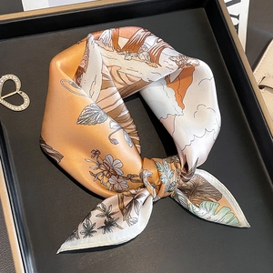 Mulberry Satin Square Scarf Women Elegant Jungle Illustration Print Neck Scarf Sun Protection Fashion Luxury Hair Wrap