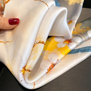 Elegant mulberry silk small square scarf with white daisy floral patterns and satin finish