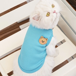 Light blue pet bear vest in ribbed cotton for small dogs and cats summer wear