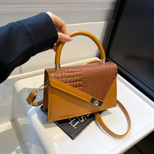 Fashion Retro Croc Embossed PU Leather Crossbody Bag For Women Minimalist Solid Color Small Square Handbag With Golden Lock
