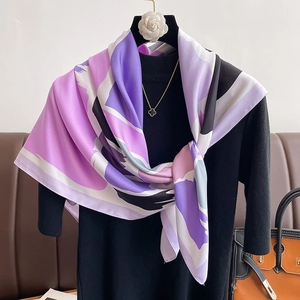 Square Scarf Women Abstract Geometric Print Polyester Twill Satin Feel Large Contrast Color Neck Scarf Fashionable Elegant