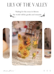 Detalle de pegatinas de girasol en PET impermeable que muestran textura floral vintage