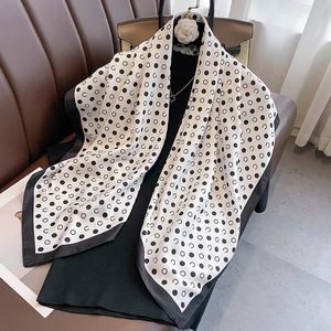 Polka Dot Square Scarf Elegant Twill Satin Satin Feel Sun Protection Beach Wrap For Women Professional Office Neck Scarf