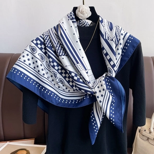 Grand Foulard Carré Pour Femmes En Polyester Twill Aspect Satin Imprimé Paisley Équestre Écharpe De Mode Élégante