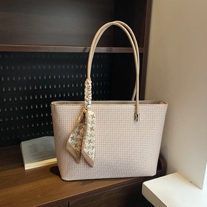 Large Capacity PU Leather Tote Bag With Scarf Embossed Woven Texture Fashionable Handbag For Women Casual Travel
