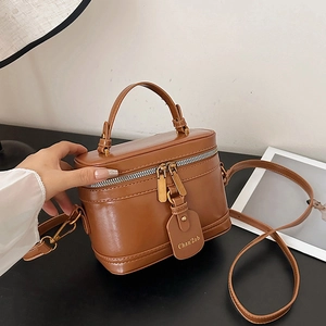 Women Retro Box Crossbody Bag PU Leather Vanity Case With Top Handle Gold Hardware Fashion Shoulder Handbag