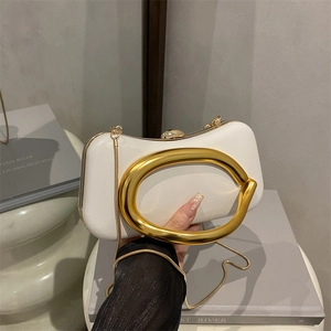 Sac de Soirée de Luxe en Cuir PU avec Poignée en Métal en Forme de C Pochette Chaîne pour Mariage Fête Banquet