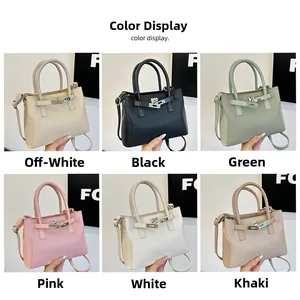 Détail de sacs à main en cuir grainé avec fermoir rotatif en métal déclinés en six coloris
