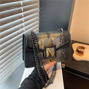 Women Snake Print PU Leather Crossbody Bag Contrast Color Metal Chain Shoulder Small Square Bag Magnetic Buckle