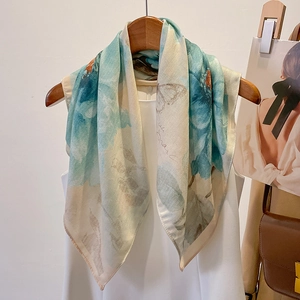 Elegant Floral Butterfly Print Square Scarf Cotton Linen Feel Polyester Lightweight Neck Scarf Fashion Accessory Women