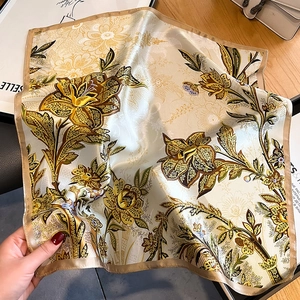 Elegant 53cm silk scarf with vintage floral patterns and champagne gold satin borders