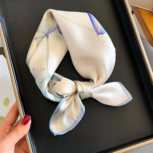 Mulberry Satin Square Scarf Elegant Lotus Print Lightweight Breathable Neck Kerchief Fashion Women