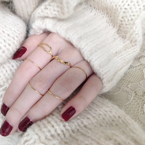 Minimalist Titanium Steel Gold Plated Ring Waterproof Non-tarnish Thin Band Wave Geometric Hollow Fashion Jewelry For Women
