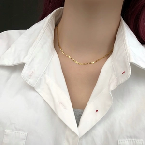 Collana A Catena A Maglie Piatte Minimalista Da Donna Placcata In Oro 14K Acciaio Al Titanio Girocollo Geometrico