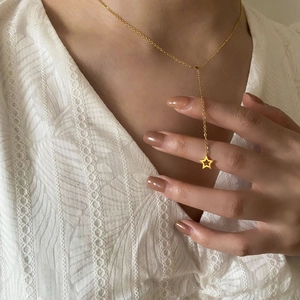 Collier En Y Minimaliste Pour Femmes En Acier Au Titane Doré Pendentif Étoile Creuse Longue Chaîne De Clavicule Bijoux