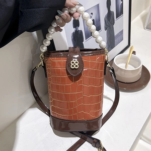 Women's Retro Crocodile Pattern PU Leather Bucket Bag With Artificial Pearl Handle Fashion Crossbody Shoulder Bag For Daily Party