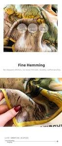Détail d'un foulard en soie avec imprimé peinture à l'huile et bordure jaune cousue