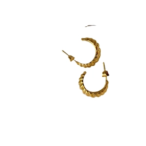 Elegant gold croissant twist hoop earrings featuring a vintage French aesthetic design