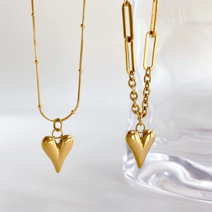Minimalistische Titanstahl Herz Anhänger Halskette Für Frauen Retro 18K Vergoldete Büroklammer Schlangenkette