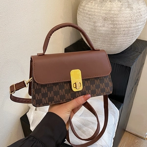 Sac Bandoulière Femme Cuir PU Monogramme Lettre M Petit Sac À Main Carré Rétro Avec Poignée Fermoir Doré
