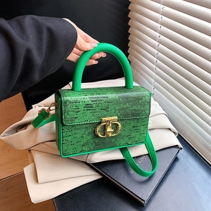 Borsa da Donna in Pelle PU con Texture Animale e Chiusura in Metallo Moda Coreana Borsa a Mano a Tracolla