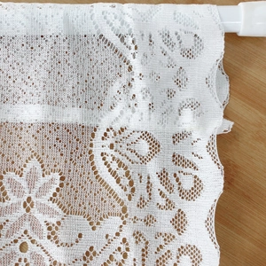 Rideau en dentelle blanche avec broderies florales de style vintage français pour la maison