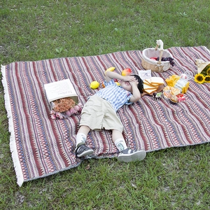 Bohemian Ethnic Geometric Woven Picnic Mat Polyester Cotton Blanket With Tassels For Outdoor Camping Beach Travel