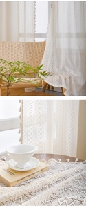 Détail du rideau au crochet crème avec motifs géométriques et bordure à pompons