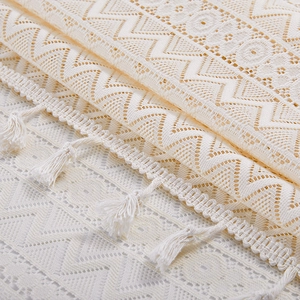 Rideau voilage blanc crème en coton et lin avec vagues géométriques et pompons