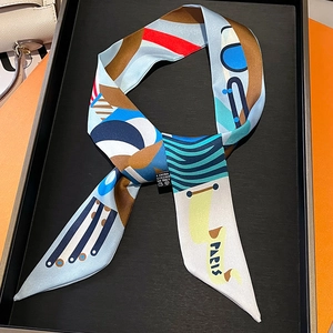Französischer schmaler Seidenschal mit geometrischem Paris-Print für Taschen und Haare