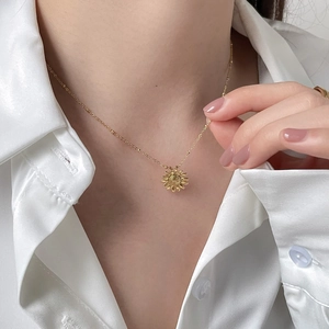 Sonnenblume Sonnenaufgang Anhänger Halskette Vergoldet Titanstahl Satellit Perlenkette Eleganter Schmuck Für Damen