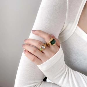Vintage Emerald And Crystal Gemstone Ring Titanium Steel Gold Plated French Style Luxury Statement Jewelry For Women