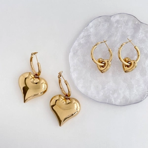 Heart Hoop Earrings For Women Stainless Steel Mirror Polished Gold Retro Dainty Hollow Statement Jewelry