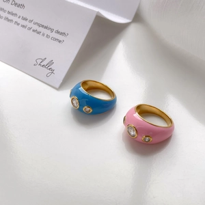 Bague Large En Émail Acier Au Titane Doré À L'or Fin Sertie De Zircon Mode Rétro Pour Femme