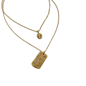Collier double rang en titane doré avec breloque couronne et pendentif lune étoile