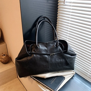 Sac Fourre-tout en Cuir PU Vintage Grande Capacité pour Femmes Sac à Épaule Décontracté Avec Boucle en Métal Kaki Marron Noir