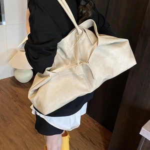 Sac fourre-tout rétro en similicuir crème, grande capacité avec détail de lien latéral