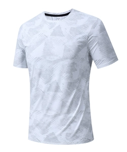 Gros plan du col du t-shirt de sport blanc avec tissu respirant et texture grise