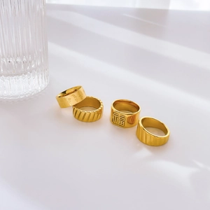 Vintage Gold Stainless Steel Rings For Women Floral Carving Chinese Character Fu Striped Texture Band Finger Jewelry