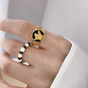 Retro Titanium Steel Angel Relief Signet Ring And Zebra Stripe Enamel Band Jewelry For Women Vintage Gold Plated