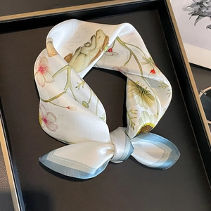 Elegant Women Square Scarf Mulberry Satin Rabbit Floral Print Fashion Neck Wrap Lightweight Headscarf