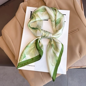 Fashion Floral Printed Green Square Scarf For Women Elegant Satin Simulation Satin Neck Wrap Hair Band Decoration Accessory