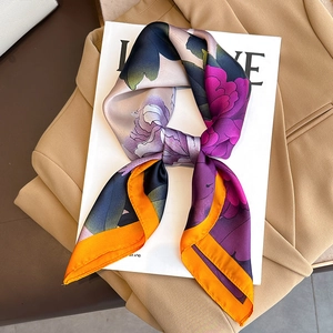 Fashion Floral Printed Faux Satin Square Scarf Elegant Peony Crane Pattern Satin Neck Kerchief For Women