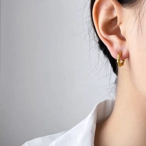 Minimalist geometric textured bamboo-style gold-plated titanium steel hoop earrings